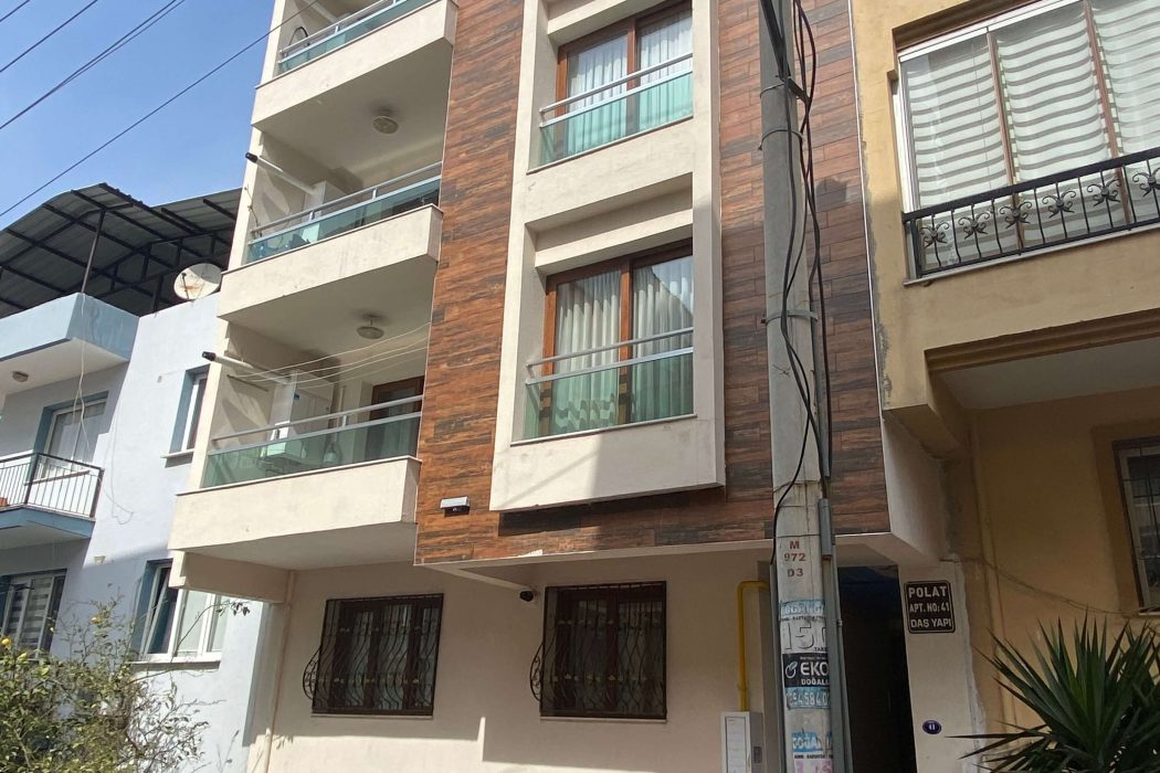 Polat Apartmanı